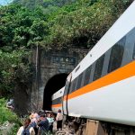 Al menos 48 personas murieron en accidente de tren en Taiwán taiwan