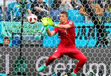 Un «Karius», Muslera se tomó los memes tras la derrota de Uruguay memes