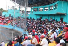 Inauguran la tercera etapa del estadio de béisbol de Nueva Guinea mejores