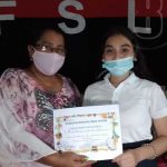 Entregan reconocimientos a los mejores docentes y alumnos de Tipitapa nicaragua