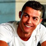 Cristiano Ronaldo protagoniza escena con robot más perfecto del mundo robots