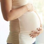 Las embarazadas no transmiten el coronavirus a sus bebés madres infectadas