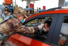 China cierra una «cuarta ciudad» para evitar avance de coronavirus xianning