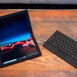 Lenovo presenta la primera computadora plegable del mundo usuario