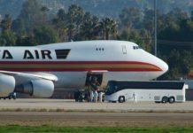 Cuatro estadounidenses evacuados son hospitalizados en California san diego