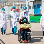 La mayoría de las infecciones por COVID-19 son leves, según estudio infectados