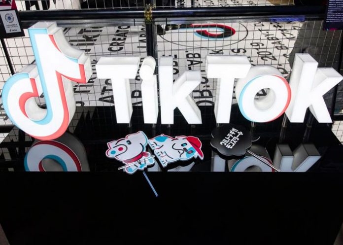 nota-15_xBk7ltk stickers