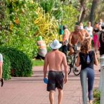 Florida: Sexto día consecutivo con más de 1.000 casos de coronavirus afectados