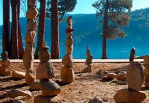 Apilar piedras: Una moda peligrosa para el medio ambiente (FOTOS) riesgos