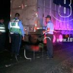 Motociclista muere al estrellarse contra un furgón en León leon