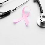 Diseñan y prueban nueva terapia contra un cáncer de mama agresivo ratones