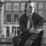 Ricardo Arjona lanzó su disco «Blanco» de manera exclusiva artista