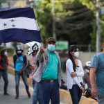 Nueva caravana de migrantes hondureños sale hacia Estados Unidos honduras