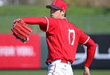 Mal debut para Ohtani como lanzador con los Angelinos Hohei Othano en el Spring Training con los Angels