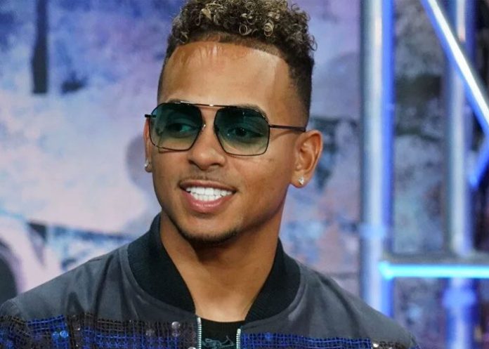 ozuna-_8afN7Eg exitos