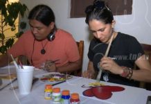 Derroche artístico nocturno en Managua mujeres
