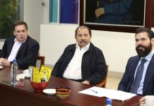 Pdte. de Nicaragua se reúne con empresarios centroamericanos