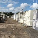 Comuna granadina trabaja en ornamenta del cementerio nicaragua