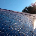 Estas placas aprovechan las gotas de lluvia para crear energía panel solar