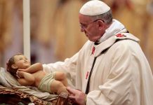 El Papa pide no ‘mundanizar’ la Navidad y ayudar a los pobres europa