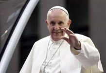 Papa Francisco critica las tentaciones que esclavizan: Dinero, éxito y poder roma