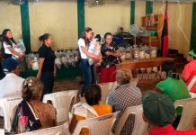 Jalapa: Personas de la tercera edad reciben paquetes alimenticios personas de la tercera edad