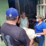 Distribuyen paquetes con alimentos en barrios del Distrito II de Managua nicaragua