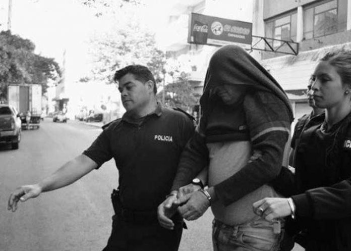 pareja-deguella-anciana argentina