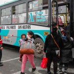 Transportistas peruanos inician paro nacional peru