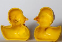 Estudio revela asqueroso secreto sobre los patitos de juguete patos amarillos