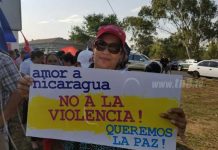 Manifestación de amor y paz en la rotonda El Periodista nicaragua