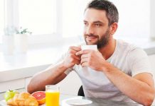 Saltarse el desayuno aumenta riesgo de fallas en corazón saltarse