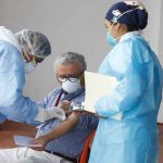 Perú culmina primera fase de ensayos clínicos de vacuna Sinopharm peru