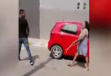 Por infiel, madre agarra a latigazos a su hijo en la calle peru