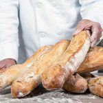 Descubren pesticidas en algunos panes en Francia francia