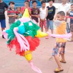 Niñez celebra reventando piñatas en barrios de Managua nicaragua