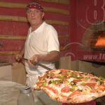 Italiano encantado con Nicaragua emprende pizzería en Corn Island nicaragua