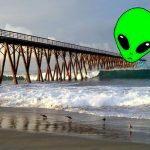 Aparecen símbolos extraños en playa mexicana ¿serán extraterrestres? mexico