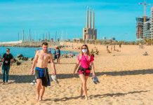Abren nuevamente las playas de Barcelona pandemia