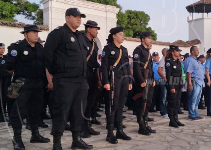 poli-2_nVI21rf nicaragua