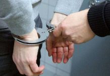 ¡Degenerado! Policía arresta a profesor por violar a sus alumnas el salvador