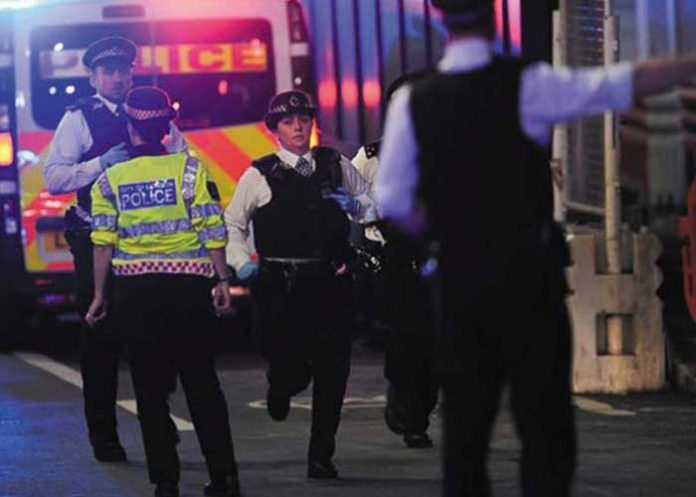 policia-cuero-cabelludo londres