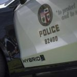 Suspenden a policía de Los Ángeles captado manoseando un cadáver estados unidos