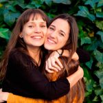 Convivir con tu hermana, crea un efecto antidepresivo estudio