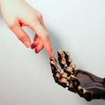 Esta piel robótica tiene la misma sensibilidad que la piel  humana mano