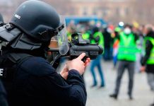 Chalecos amarillos en Francia son reprimidos en su marcha No. 20 francia