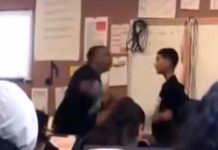 Profesor golpea a alumno en medio del salón de clases (Video) video