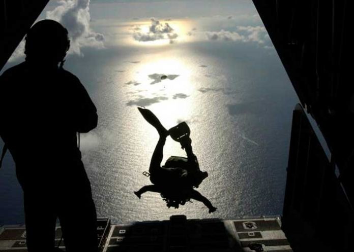 salto sin paracaidas