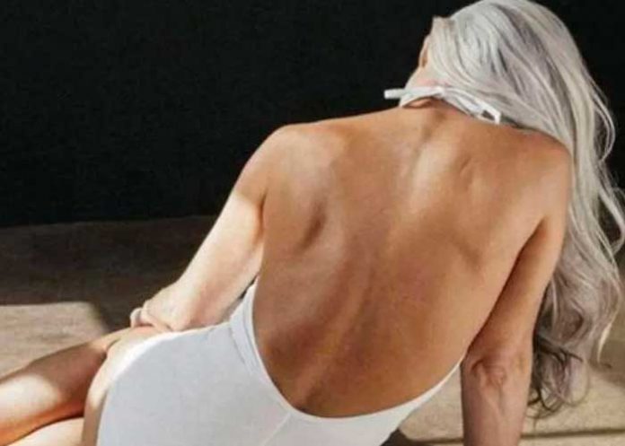 portada_eRTzJ85 la abuela mas sexi