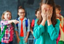 El truco que tu hijo debe aprender para evitar el bullying